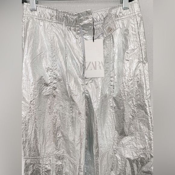 ZARA WOMAN MID RISE METALLIC PARACHUTE TROUSERS PANT SILVER 8338/405/070/015 - Picture 9 of 10